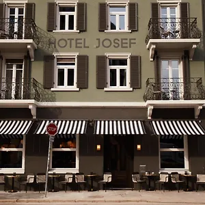 Boutique Josef Отель